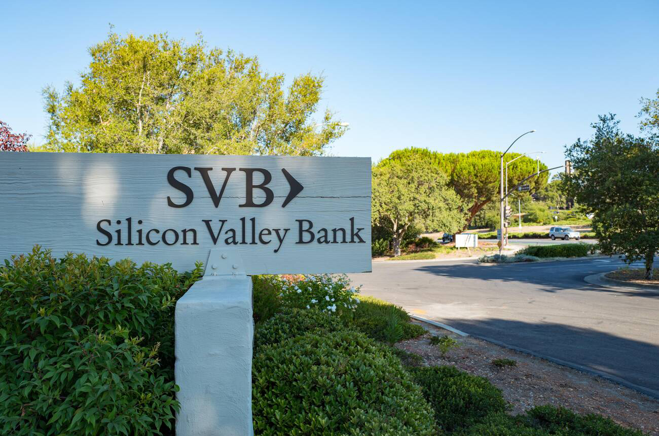 Silicon Valley Bank signage